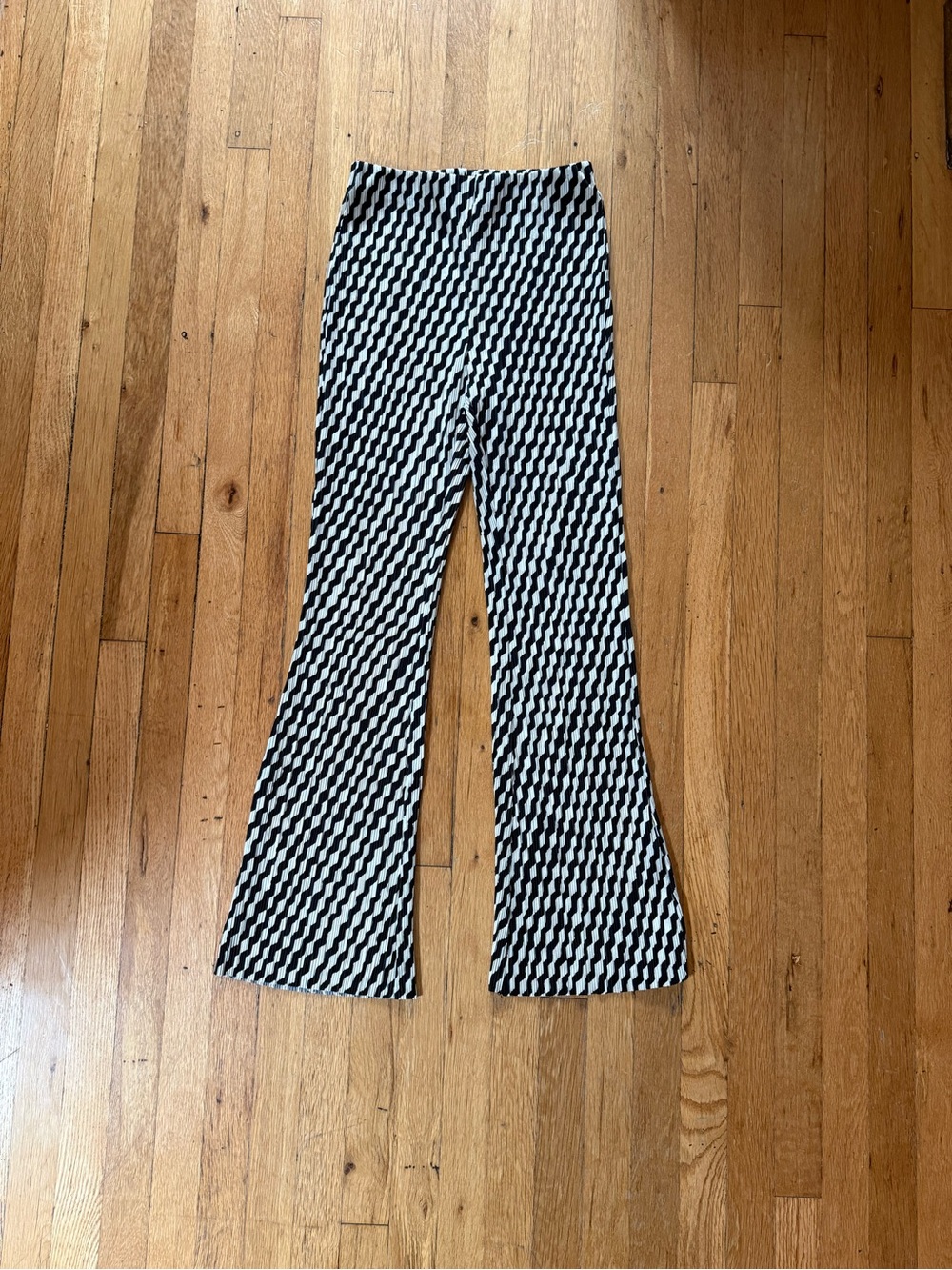 H&M Black and White Geometric Flare Pants